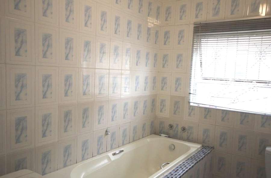 3 Bedroom Property for Sale in Bisho Gardens Eastern Cape